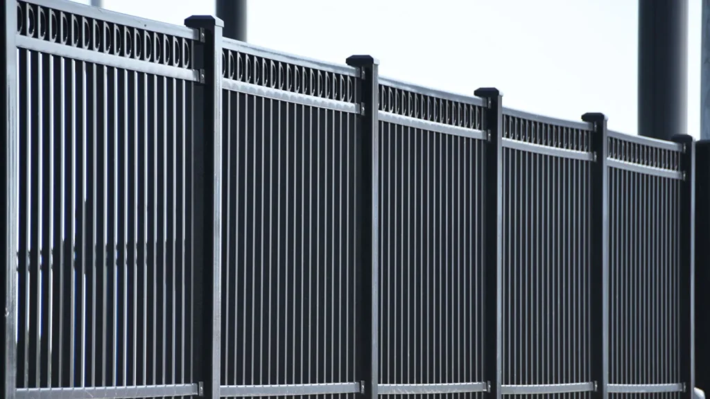 Choose the Right Commercial Fence Installation